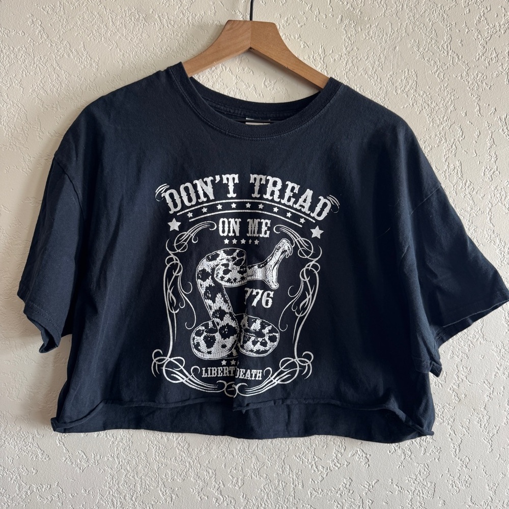 Don’t Tread On Me | black crop top | XL